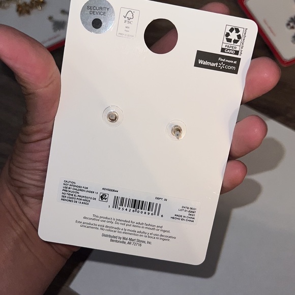 Holiday time Christmas tree earrings - Picture 3 of 3